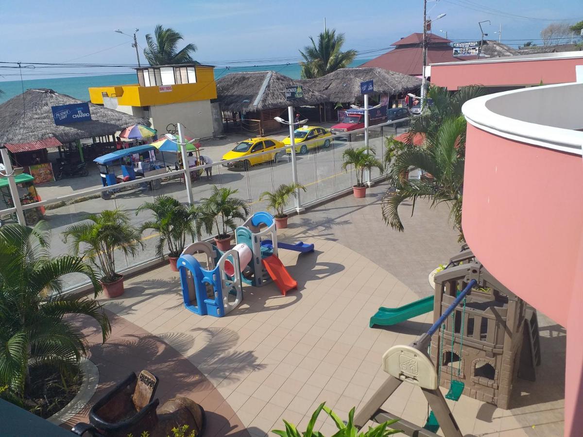 Hotel El Marques Atacames Exteriör bild
